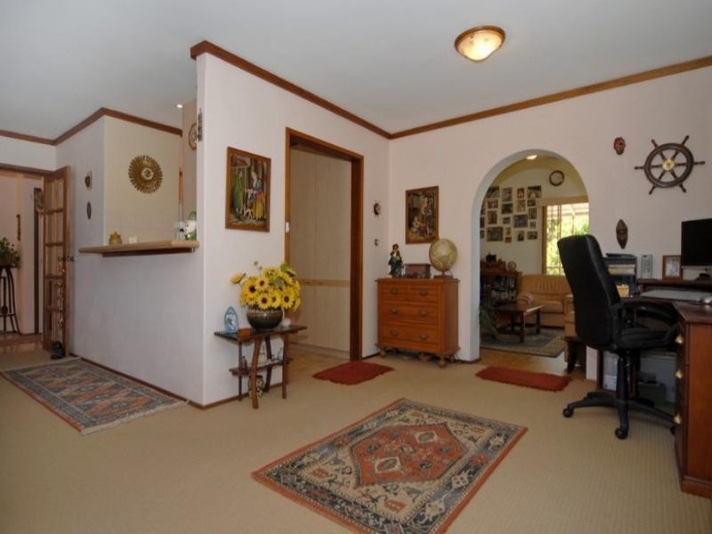 Gooseberry Hill WA 6076