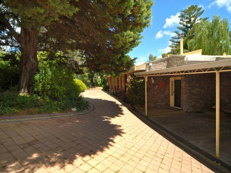 Lesmurdie WA 6076