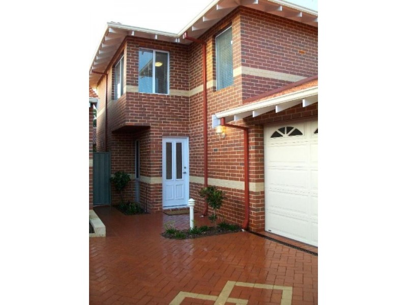 4/5 Poets Lane, Kalamunda WA 6076