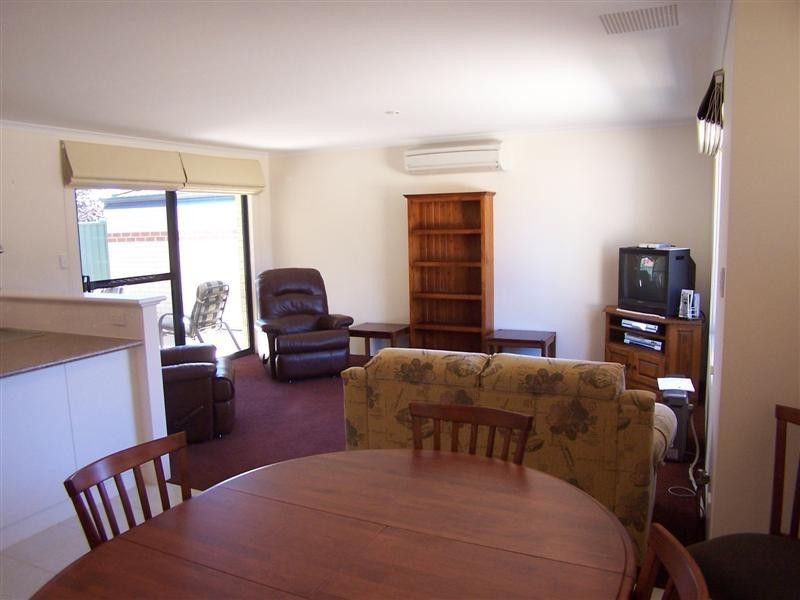 3/30 Canning Road, Kalamunda WA 6076