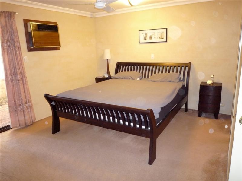 27 Kirkstall Way, Sawyers Valley WA 6074