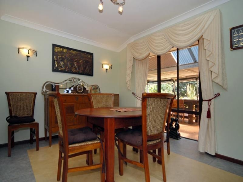 3 Bettenay Road, Roleystone WA 6111