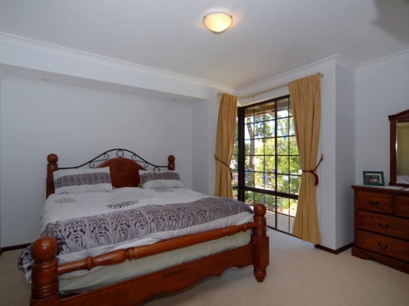 3 Bettenay Road, Roleystone WA 6111