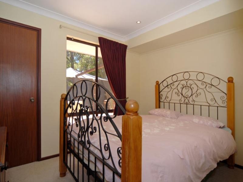 3 Bettenay Road, Roleystone WA 6111