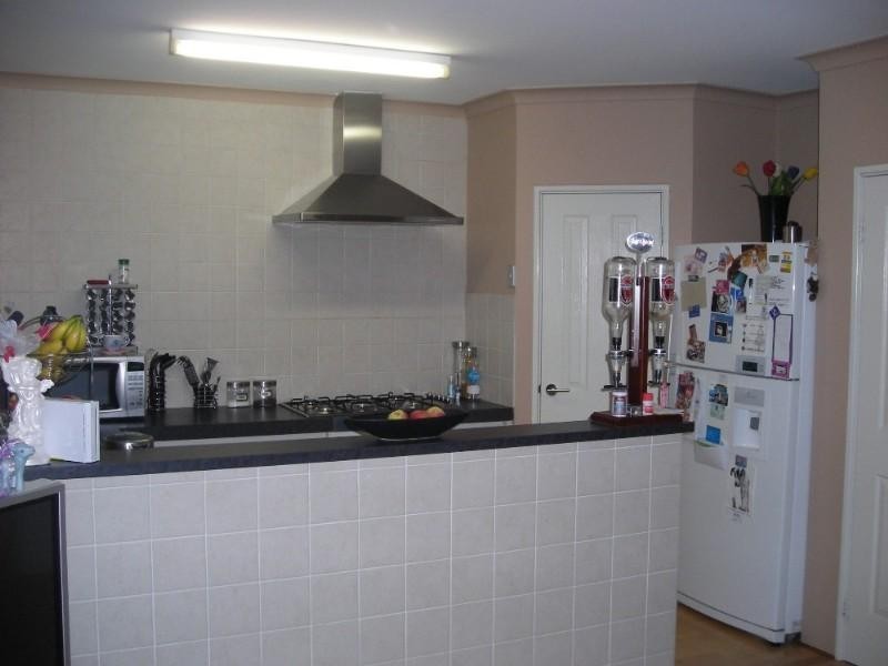 6 Derisleigh Street, Cannington WA 6107