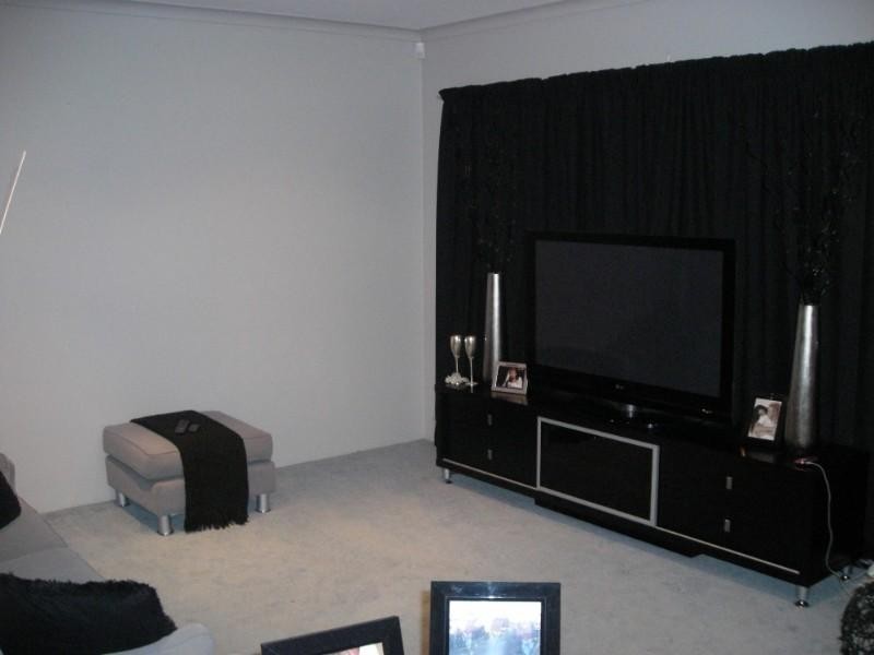 6 Derisleigh Street, Cannington WA 6107