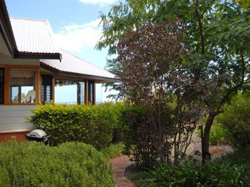 130 John Farrant Drive, Gooseberry Hill WA 6076