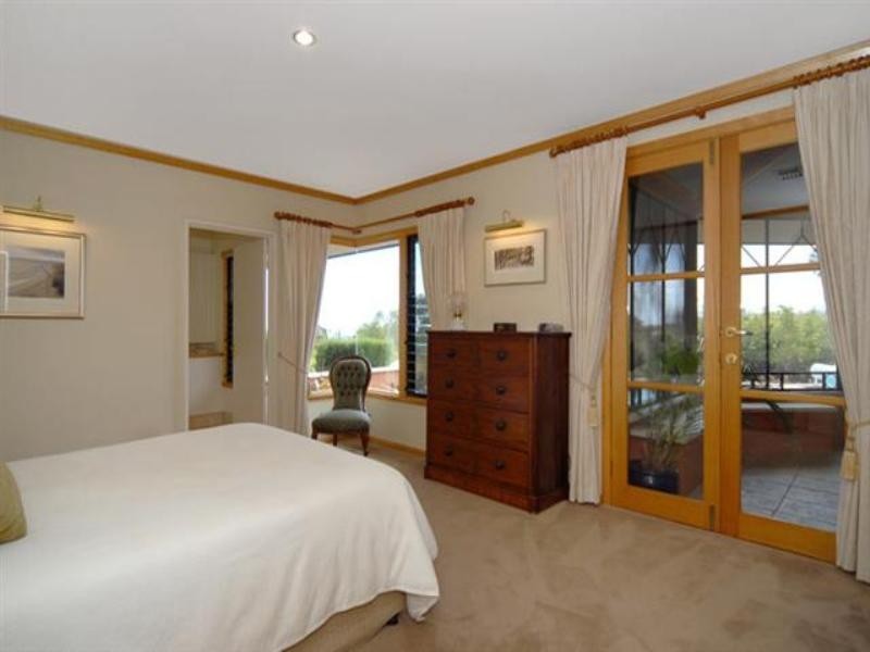 130 John Farrant Drive, Gooseberry Hill WA 6076