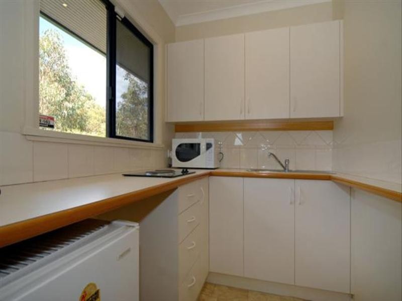 130 John Farrant Drive, Gooseberry Hill WA 6076