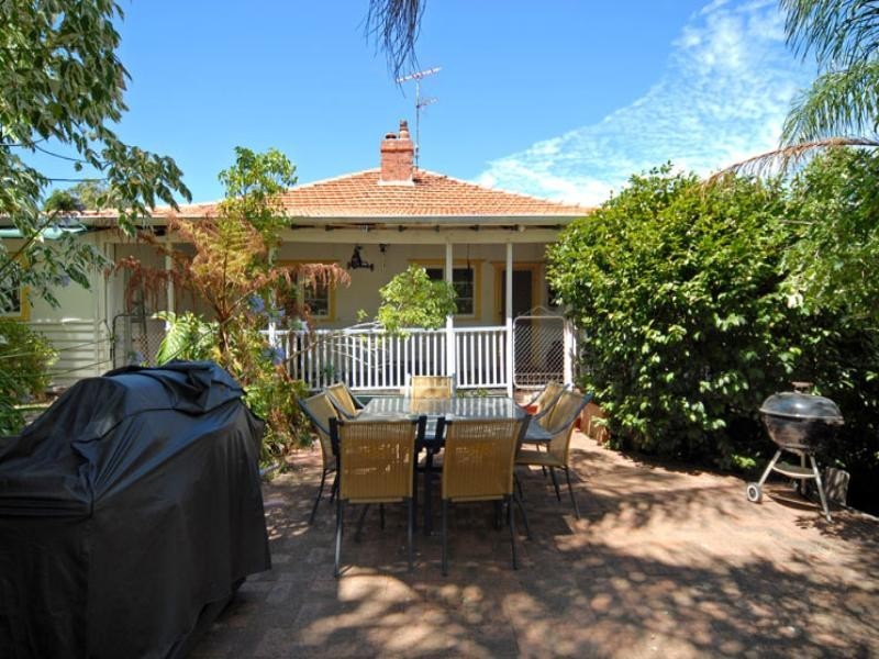 195 Forrest Road, Pickering Brook WA 6076