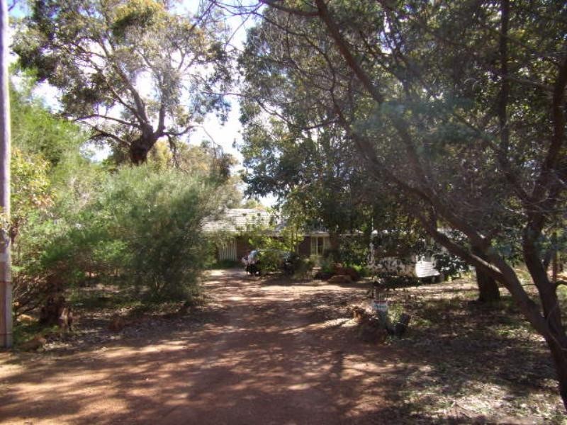 Gooseberry Hill WA 6076