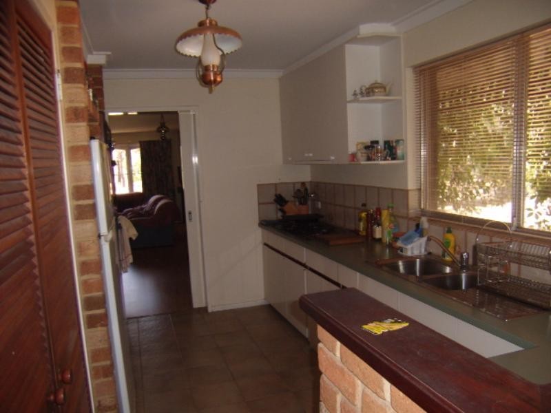 Gooseberry Hill WA 6076