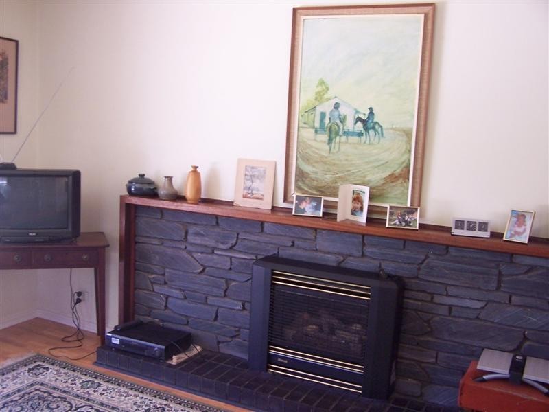 Gooseberry Hill WA 6076