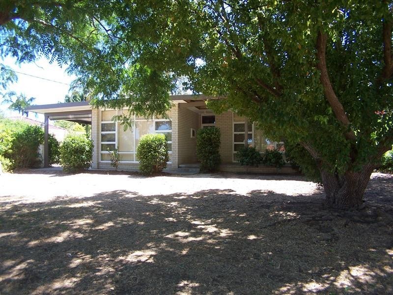 4 McNess Road, Kalamunda WA 6076