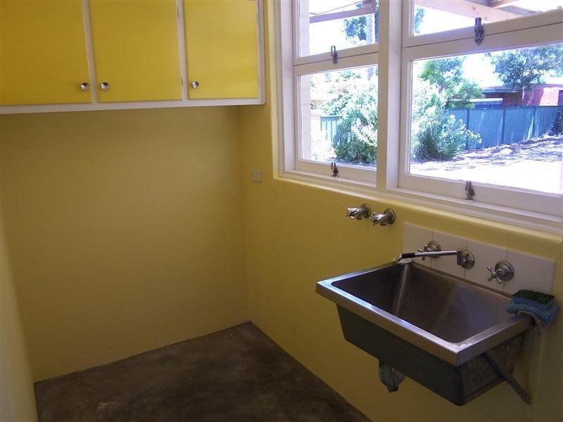 4 McNess Road, Kalamunda WA 6076