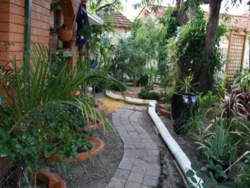 Forrestfield WA 6058