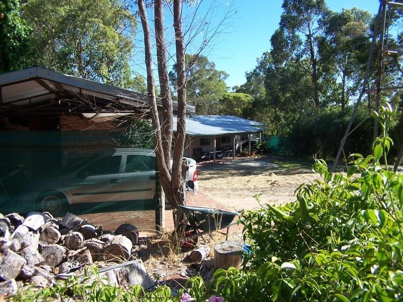 23 Tillbrook Street, Glen Forrest WA 6071