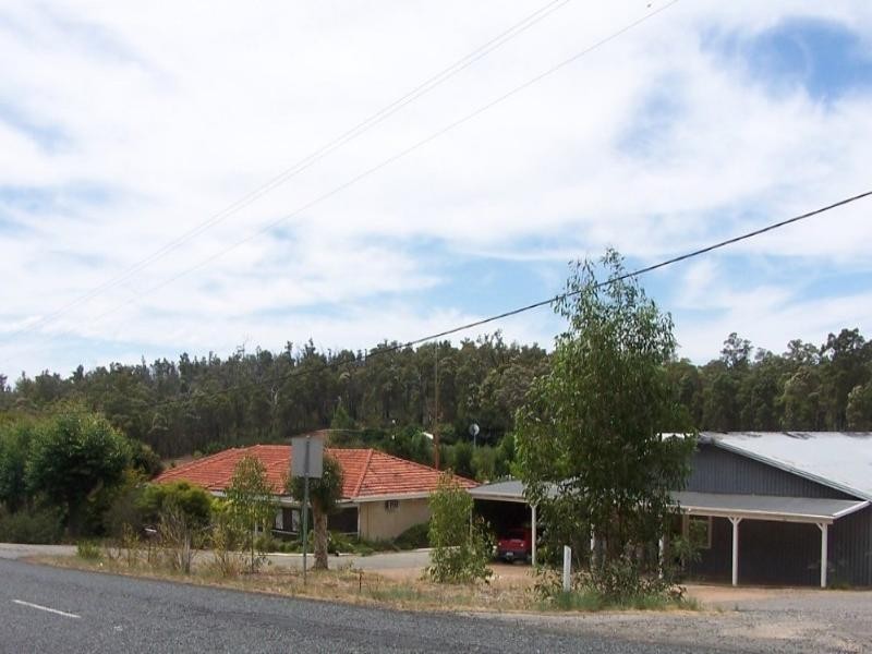 1225 Canning Road, Canning Mills WA 6111