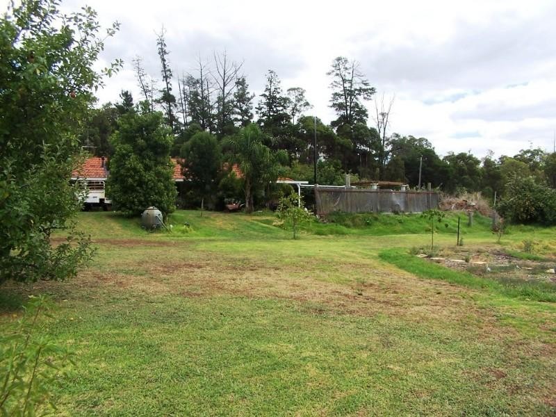 1225 Canning Road, Canning Mills WA 6111