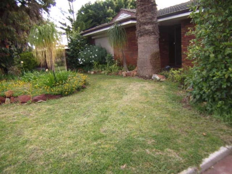 6 Haffner Court, Maddington WA 6109