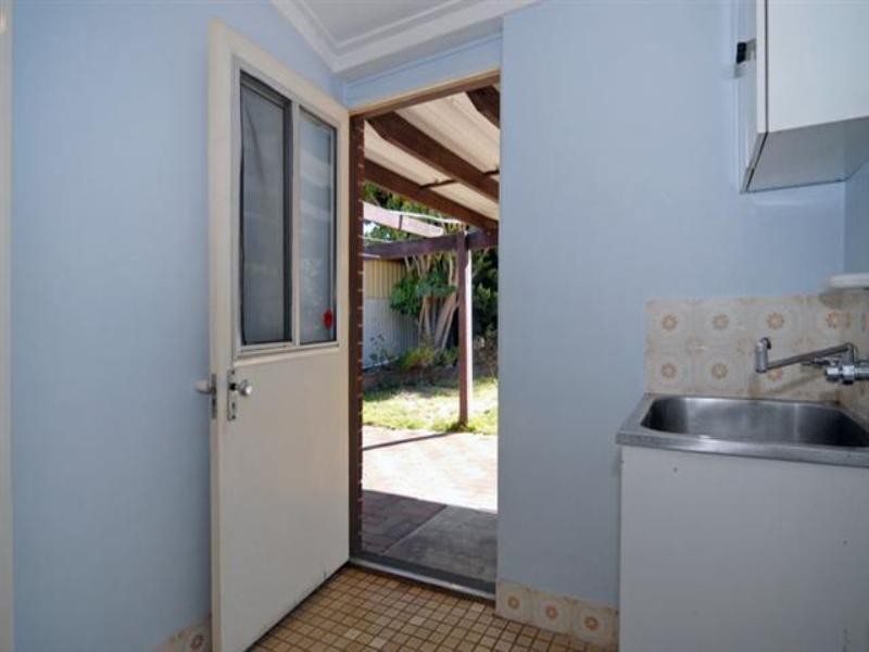 Forrestfield WA 6058