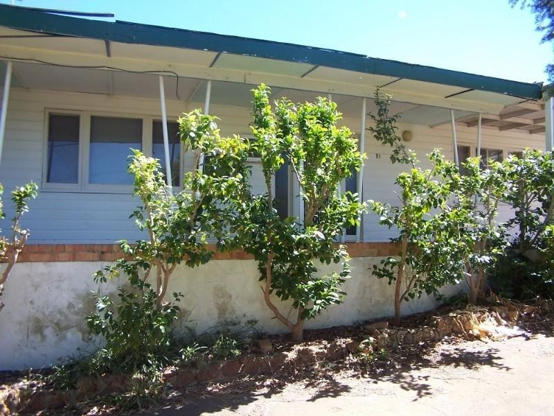 21 Elizabeth Street, Kalamunda WA 6076