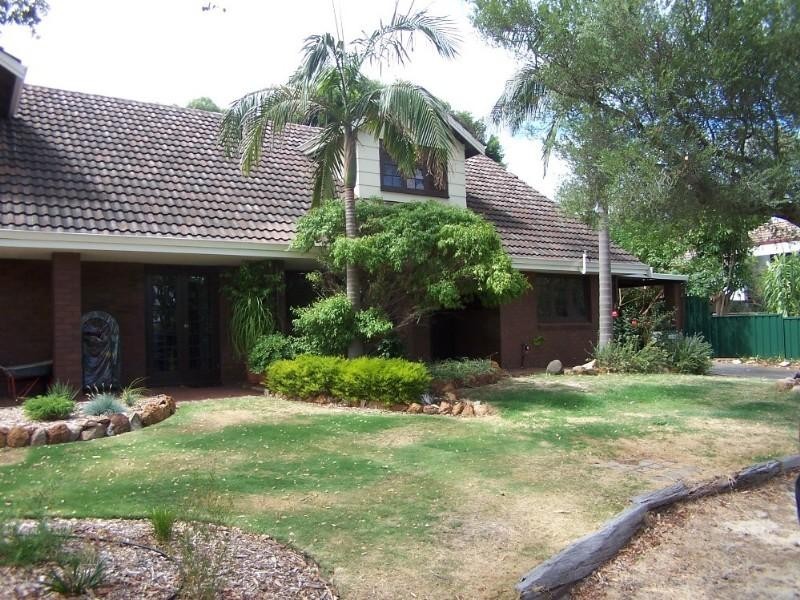 6/8 Shelley Road, Kalamunda WA 6076