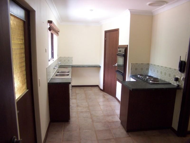 6/8 Shelley Road, Kalamunda WA 6076