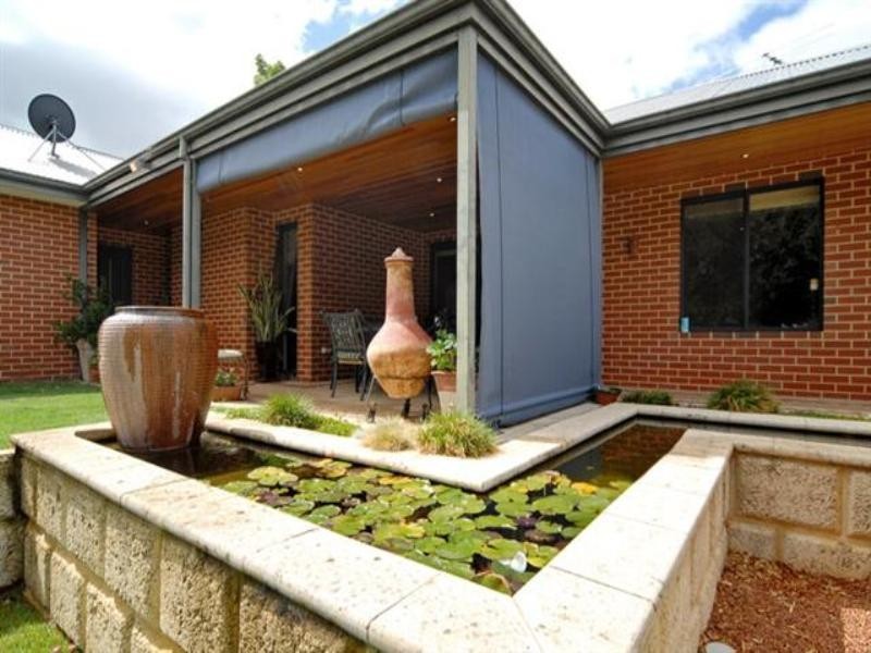 49 Poets Lane, Kalamunda WA 6076