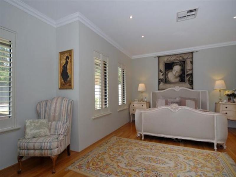 49 Poets Lane, Kalamunda WA 6076