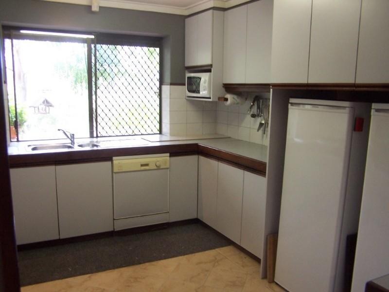 2 Camira Place, Gooseberry Hill WA 6076