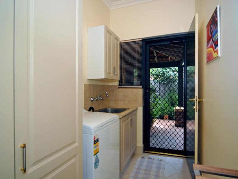 37-39/1 Central Road, Kalamunda WA 6076