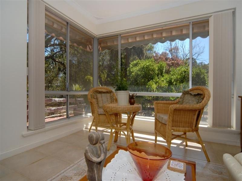 51 Norwood Road, Maida Vale WA 6057