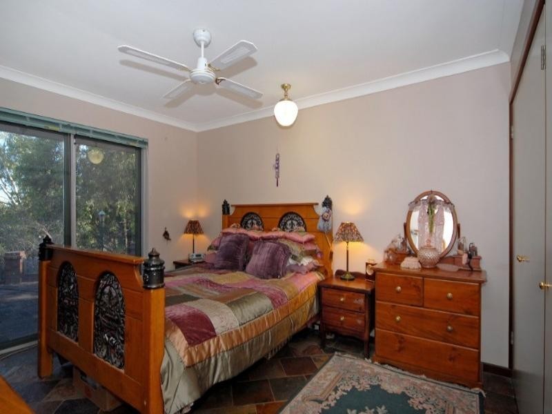 14 Francis Street, Kalamunda WA 6076