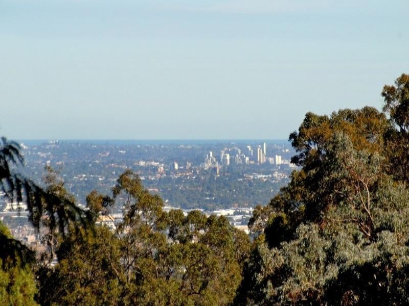 14 Francis Street, Kalamunda WA 6076