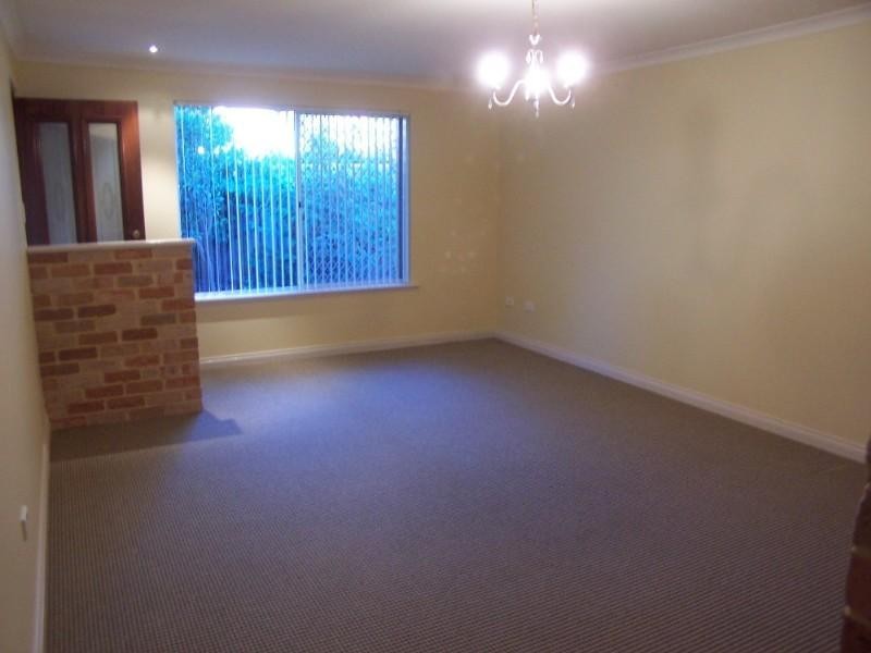 3/36 Canning Road, Kalamunda WA 6076