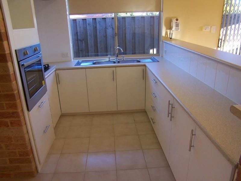 3/36 Canning Road, Kalamunda WA 6076