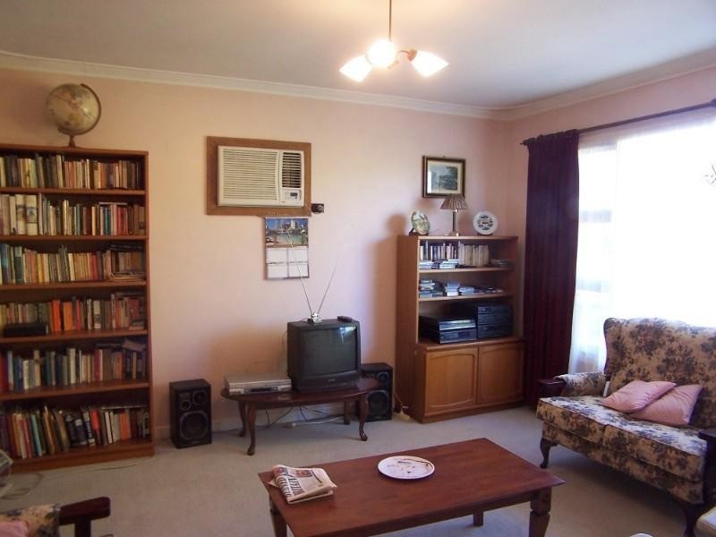 20 Corella Street, Lesmurdie WA 6076