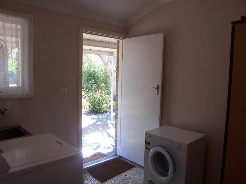 20 Corella Street, Lesmurdie WA 6076