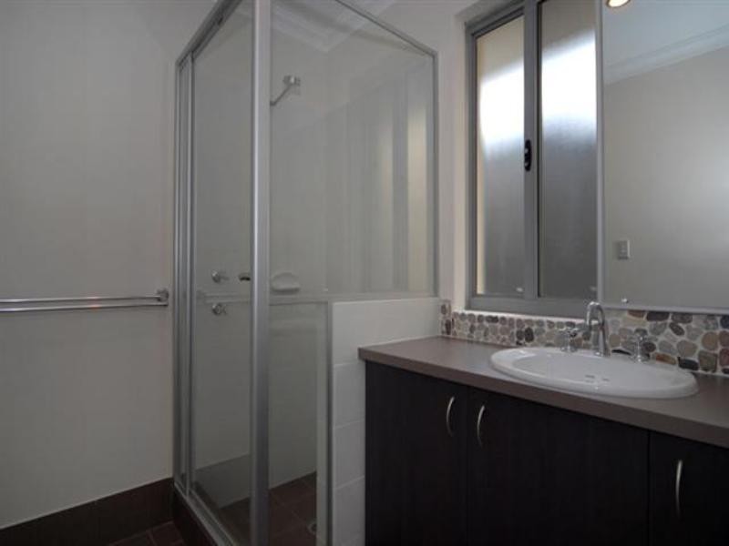 4/44 Range View Road, High Wycombe WA 6057