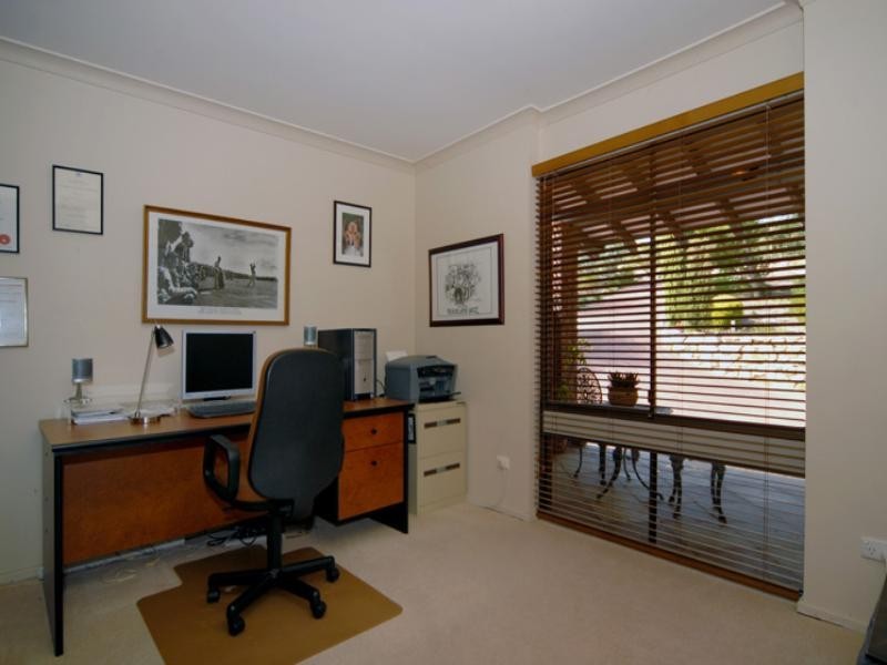 17 High Peak Place, Lesmurdie WA 6076