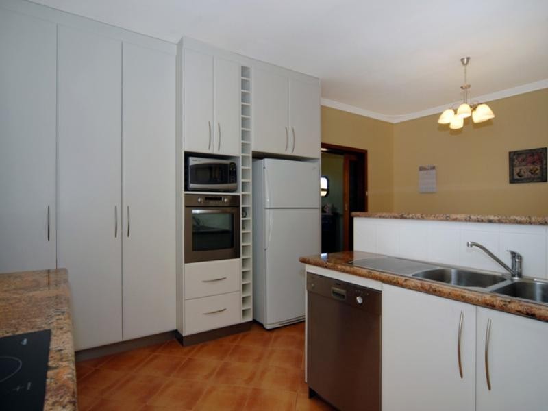 29 Halleendale Road, Walliston WA 6076