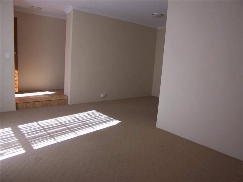 109 Glyde Road, Lesmurdie WA 6076