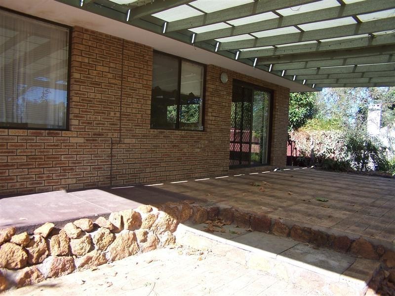 109 Glyde Road, Lesmurdie WA 6076