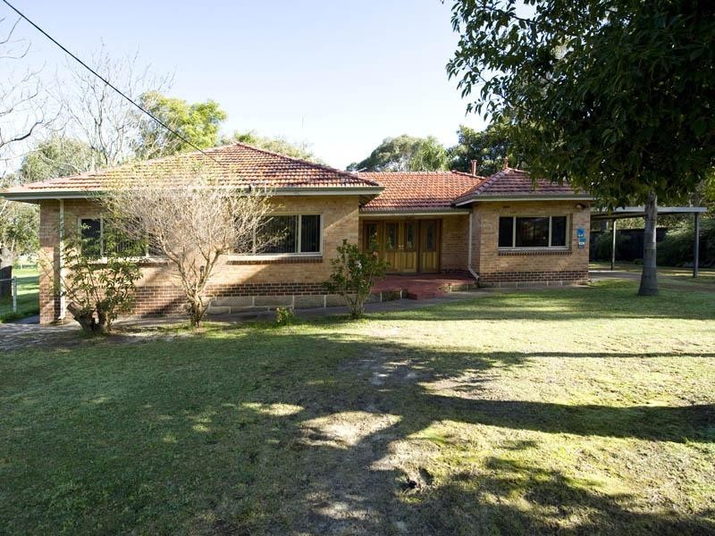 86 Victoria Road, Wattle Grove WA 6107