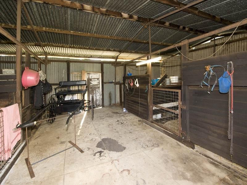 86 Victoria Road, Wattle Grove WA 6107