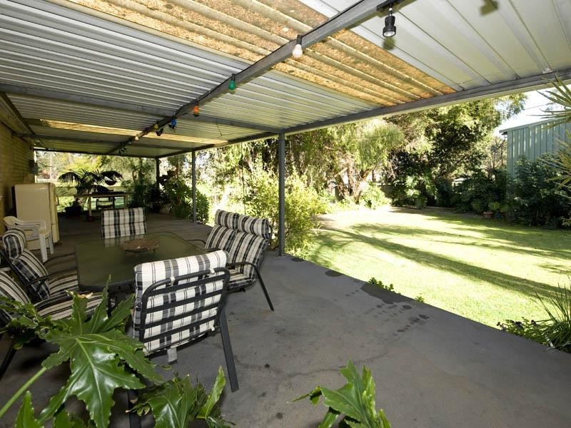 86 Victoria Road, Wattle Grove WA 6107