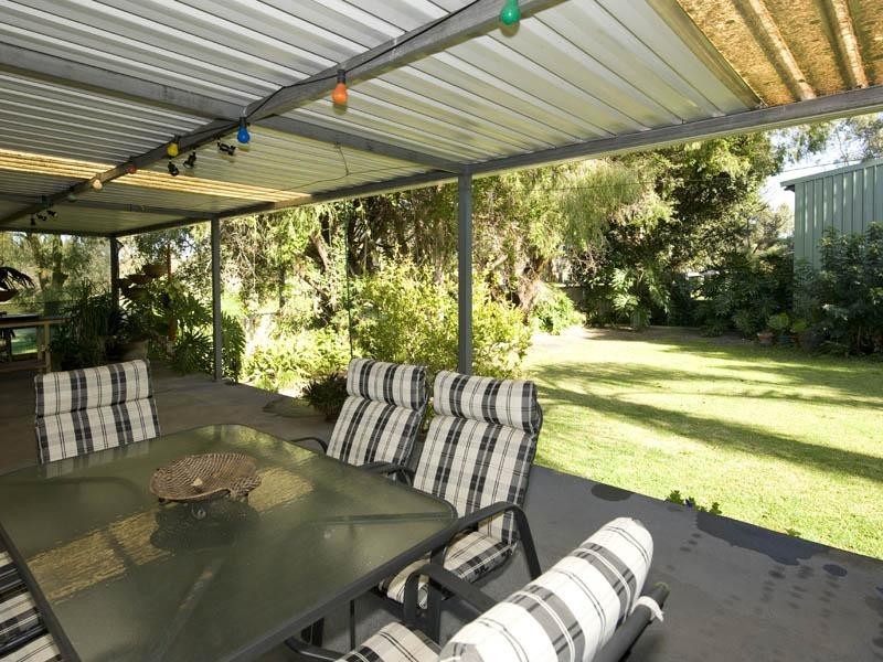 86 Victoria Road, Wattle Grove WA 6107