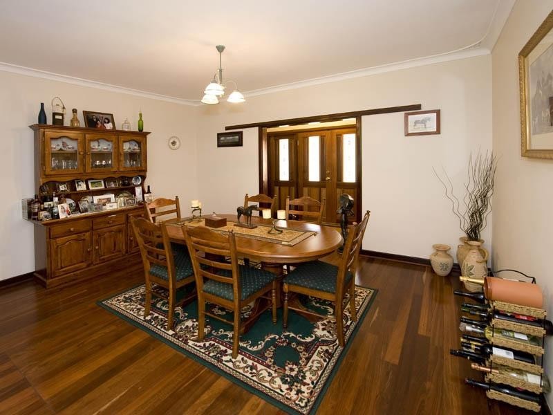 86 Victoria Road, Wattle Grove WA 6107
