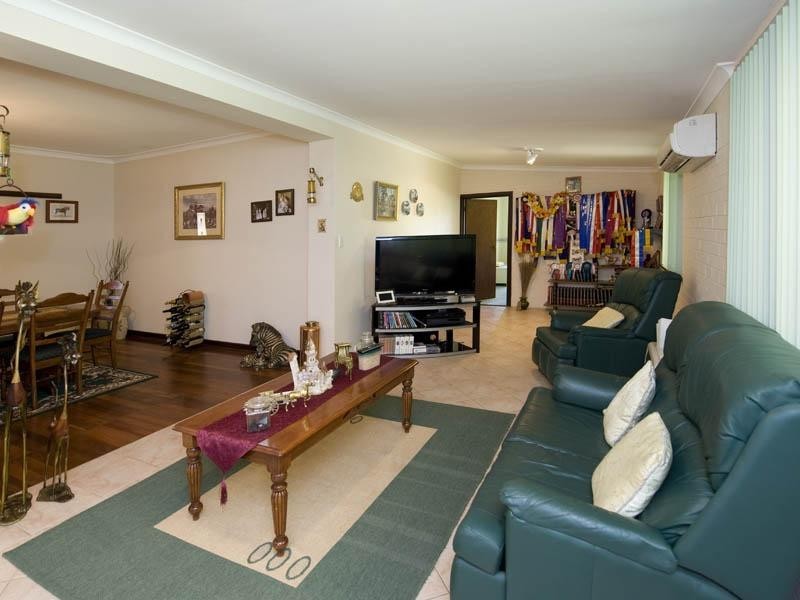 86 Victoria Road, Wattle Grove WA 6107